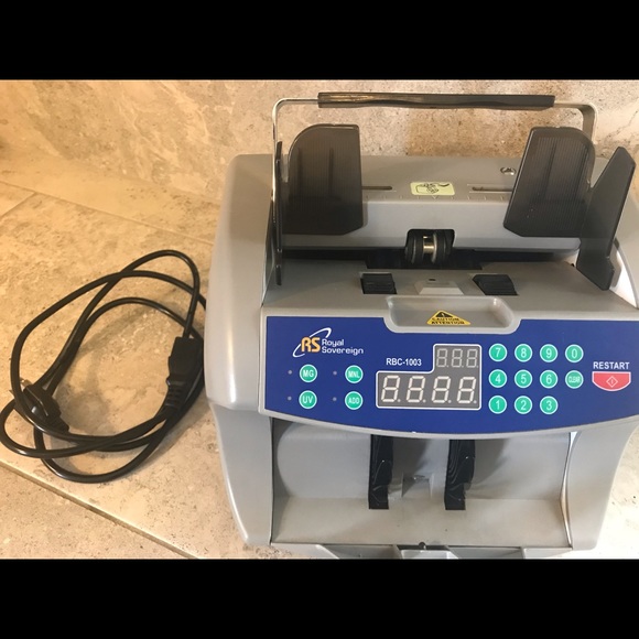 Royal Sovereign Front Loading Cash Counter - Picture 2 of 5